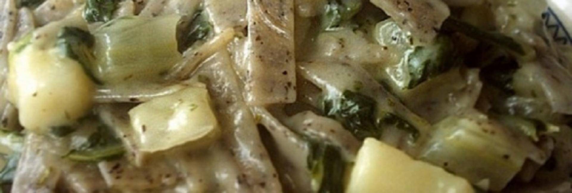 Pizzoccheri, cucina Valtellinese.: Immagine